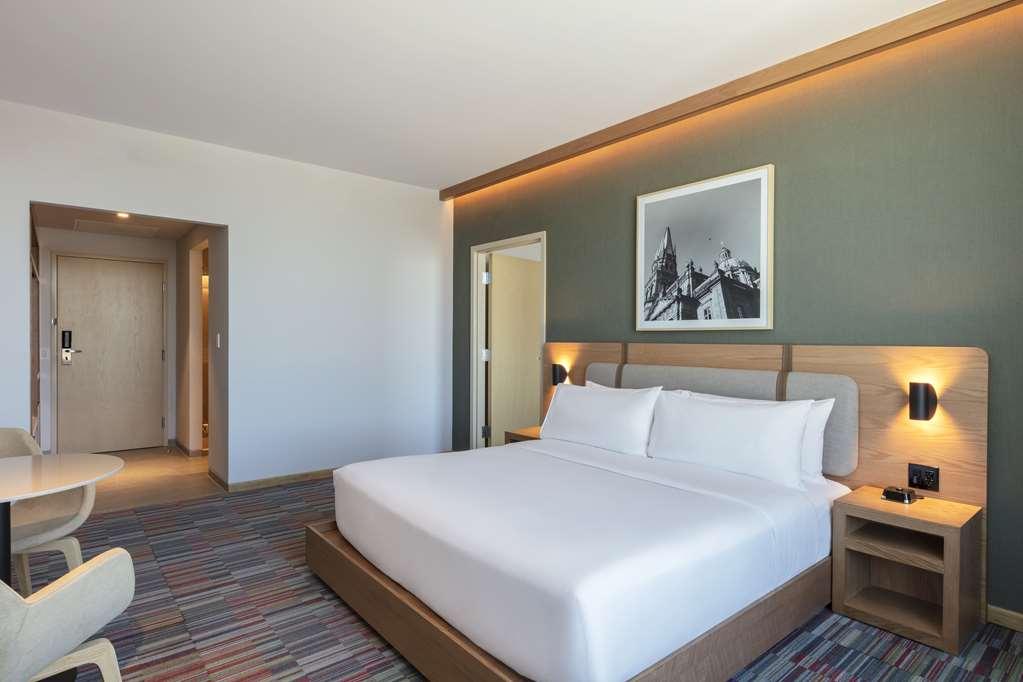 Hilton Garden Inn Guadalajara Airport El Zapote  Habitación foto